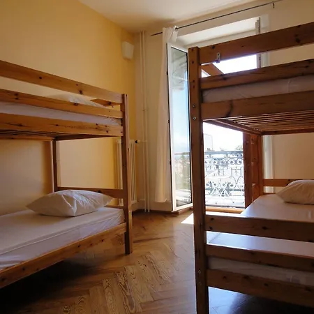 ホステル & Backpacker ローザンヌ